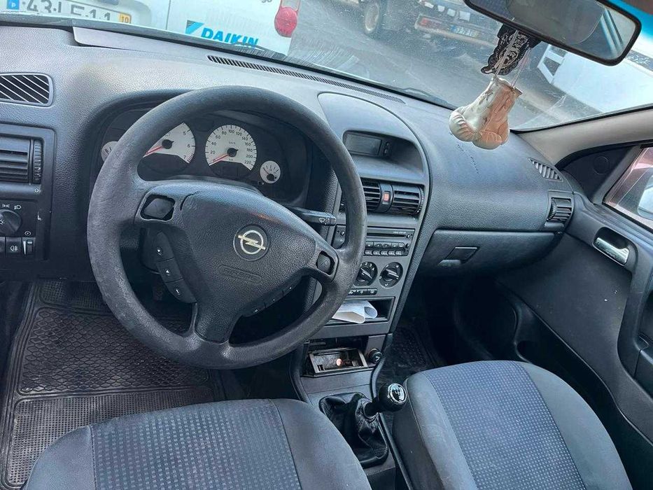 Opel Astra 2003 - Em Bom Estado / Completo/