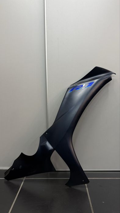 Продам запчастини для Yamaha YZF-R1 Rn65