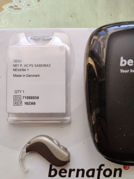 Aparat słuchowy Bernafon.