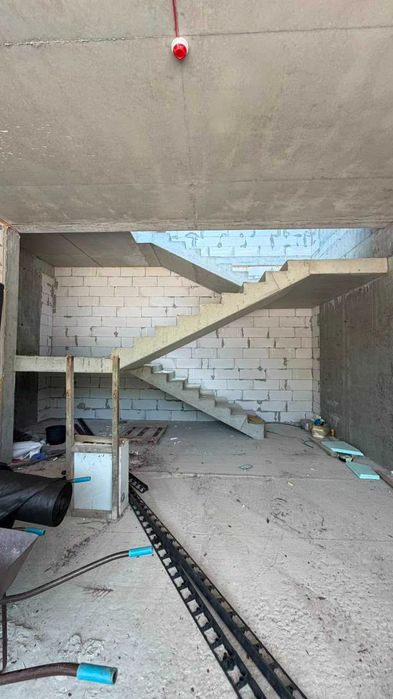 Острівці та малі приміщення від 3 м² — 1 поверх, фасад, новий ЖК «Шенген», Львів - Вид 4
