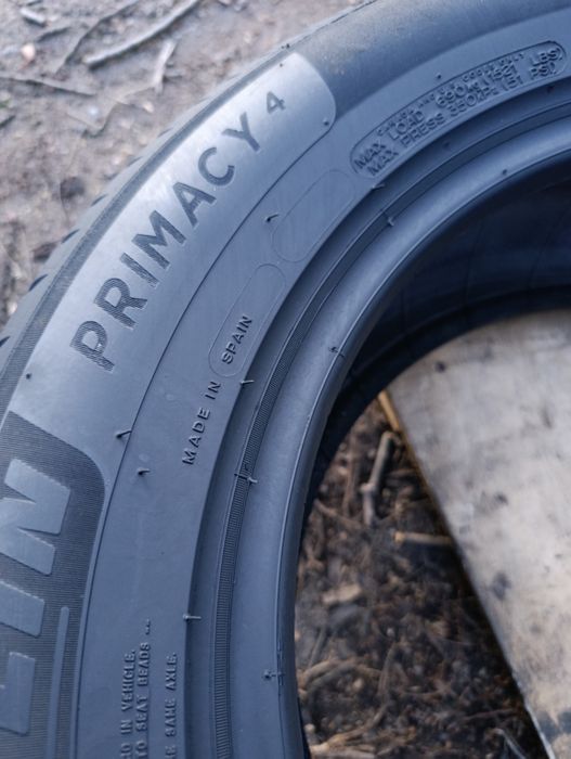 Шина  215/60/16 Michelin