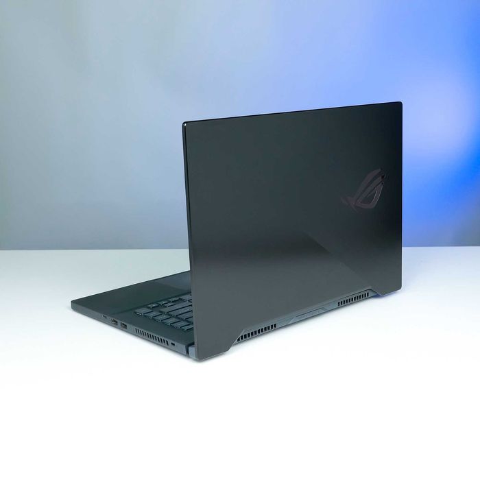 БВ Ігровий ноутбук Asus ROG Zephyrus M15 GU502L / Core i7 / RTX 2060