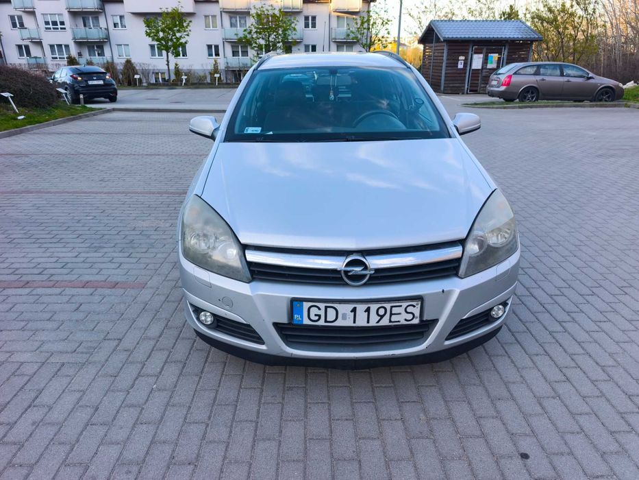 Opel Astra H Kombi | Ekonomiczny i Przestronny