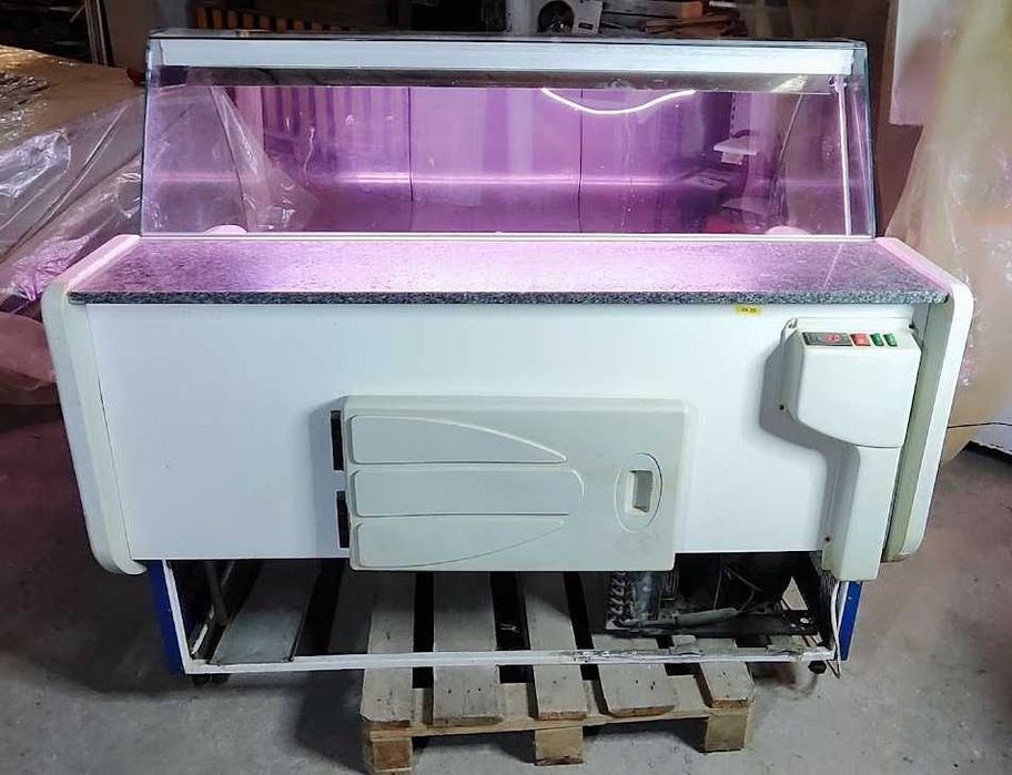 ЗАКРЫВАЮ МАГАЗИН!!! Срочно!!! Холодильна вітрина 1,5м