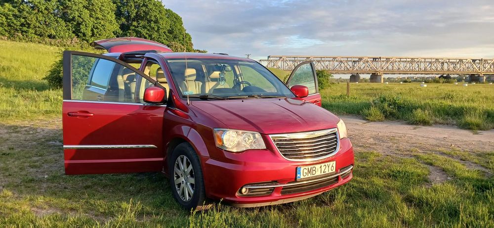Chrysler Town & Country Sprzedam Chrysler Town &Country