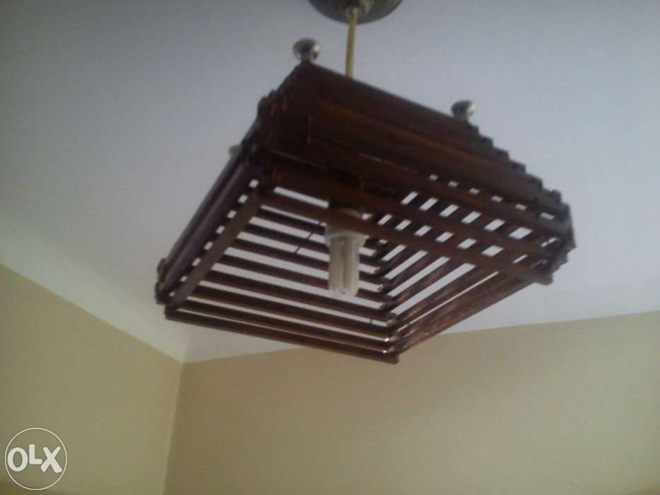 Candeeiros artesanais de madeira /aceito trocas