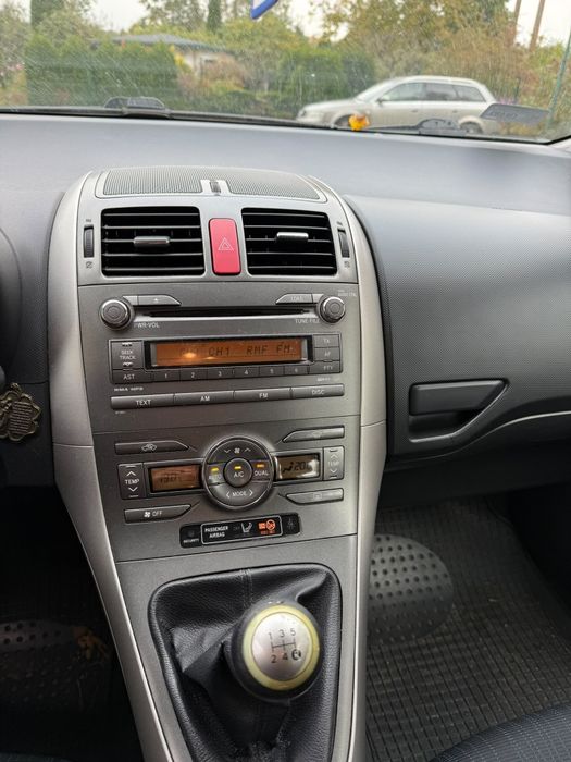 Samochód Toyota AURIS