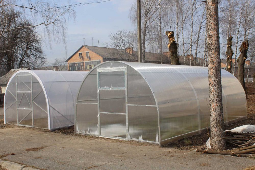 Великий вибір теплиць, доставка, монтаж