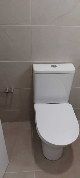 Apartamento totalmente renovado em frente à estação Trindade Porto