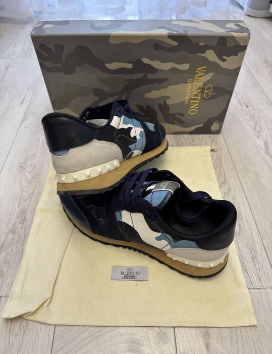 кросовки VALENTINO