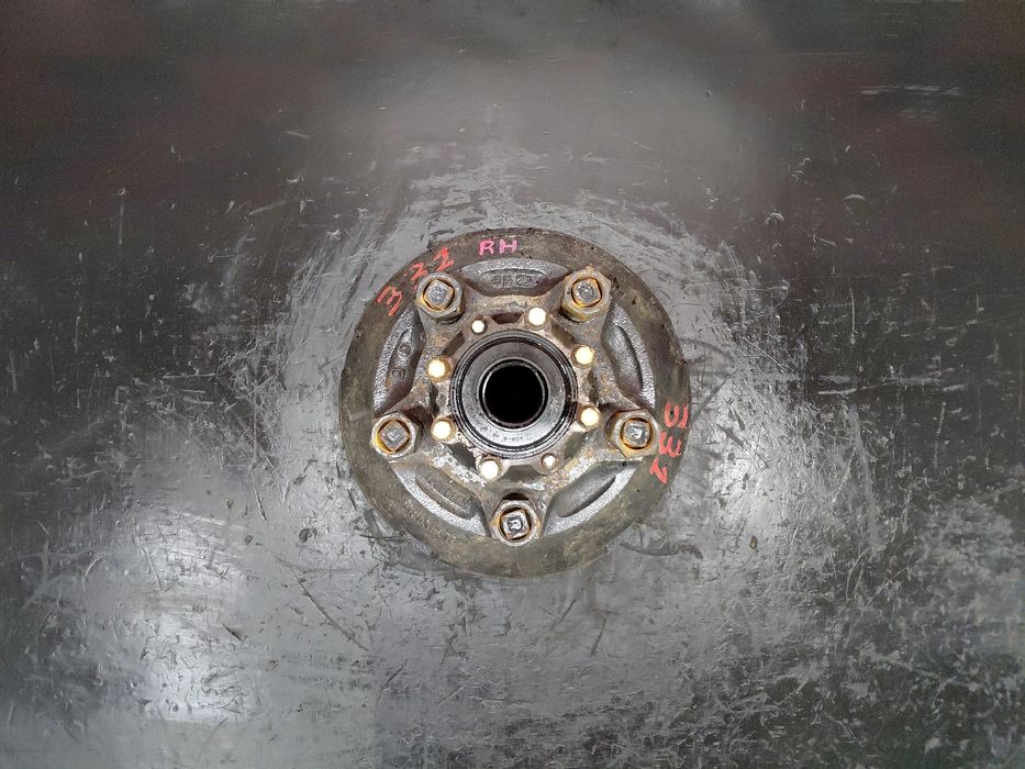 Cubo da roda MITSUBISHI Canter (FE5, FE6) VI