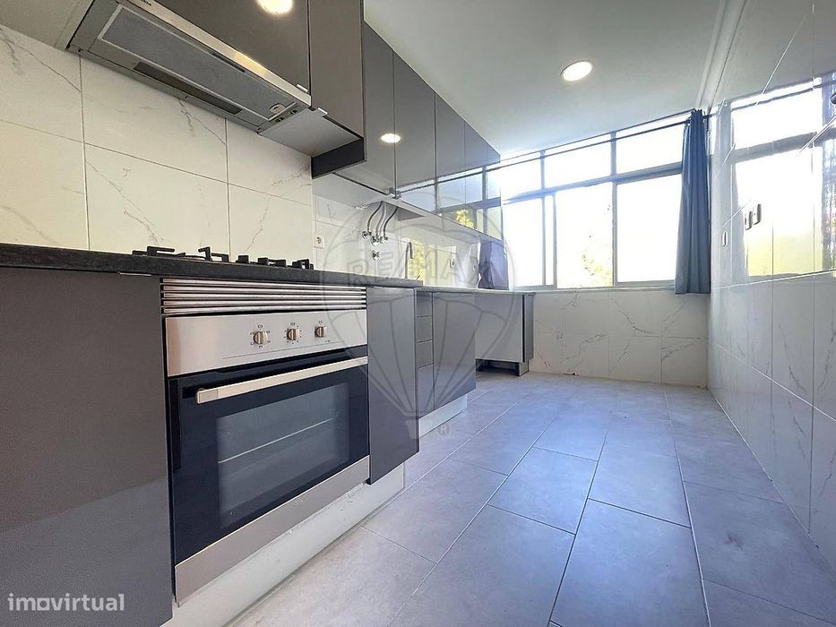 Apartamento T2 para arrendamento