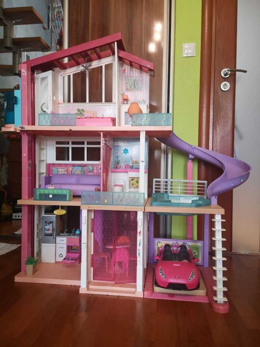 Barbie Dreamhouse + samochód (jak na zdjęciu) - tylko odbiór osobisty