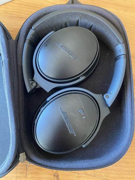 Fones Bose Quiet Confort 35 II com NC
