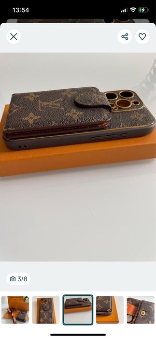 Etui na telefon Iphon 16 pro Monogram