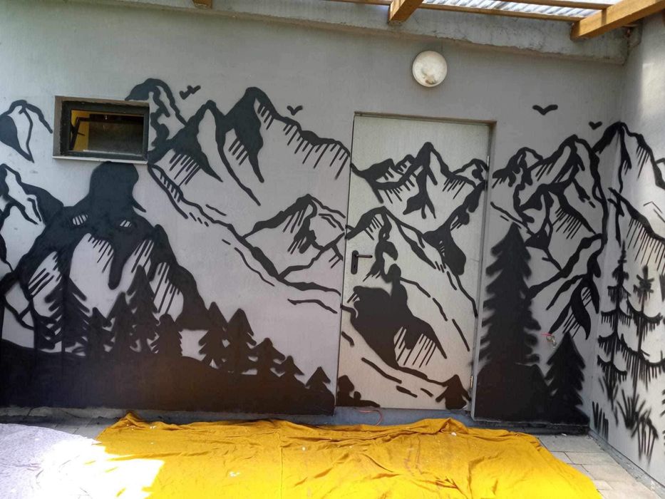 Graffiti/ malowanie artystyczne garaży,  altanek – oryginalna ozdoba!