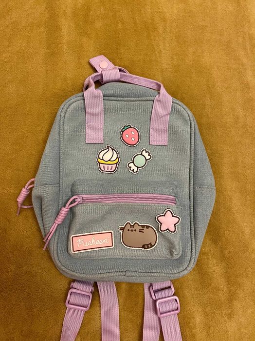 Mini plecak Pusheen Reserved