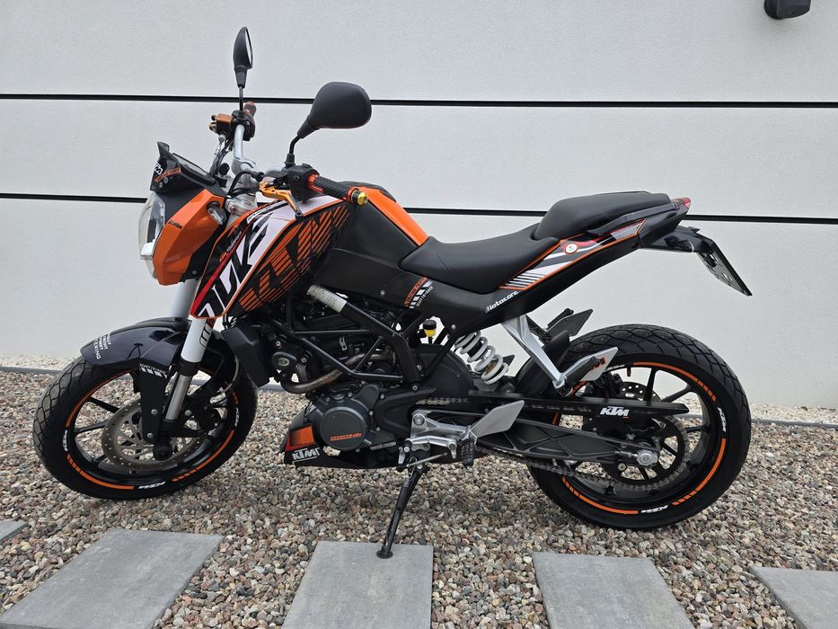 KTM Duke 125/Stan idealny/Niski przebieg