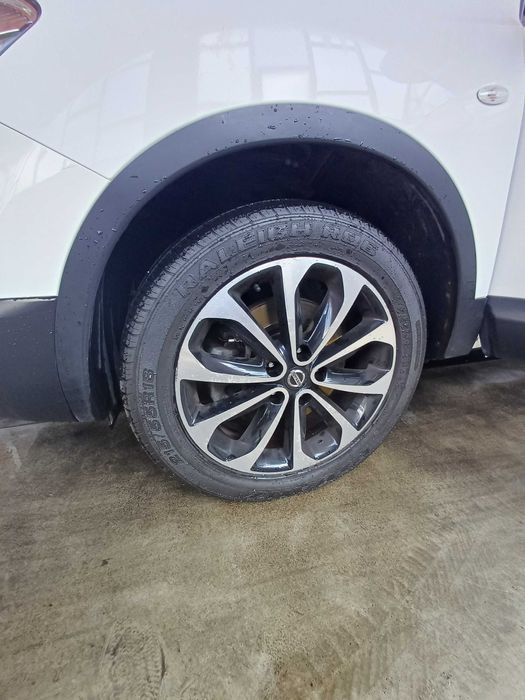 Nissan Qashqai + 2