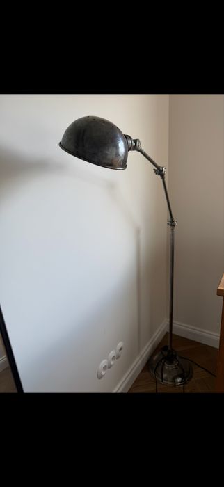 Lampa retro srebrna stojaca metalowa loberon