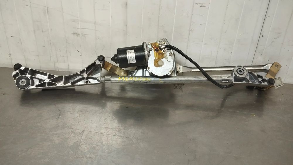MOTOR / SISTEMA LIMPA VIDROS MERCEDES CLASSE C W203 REF. A2038200342