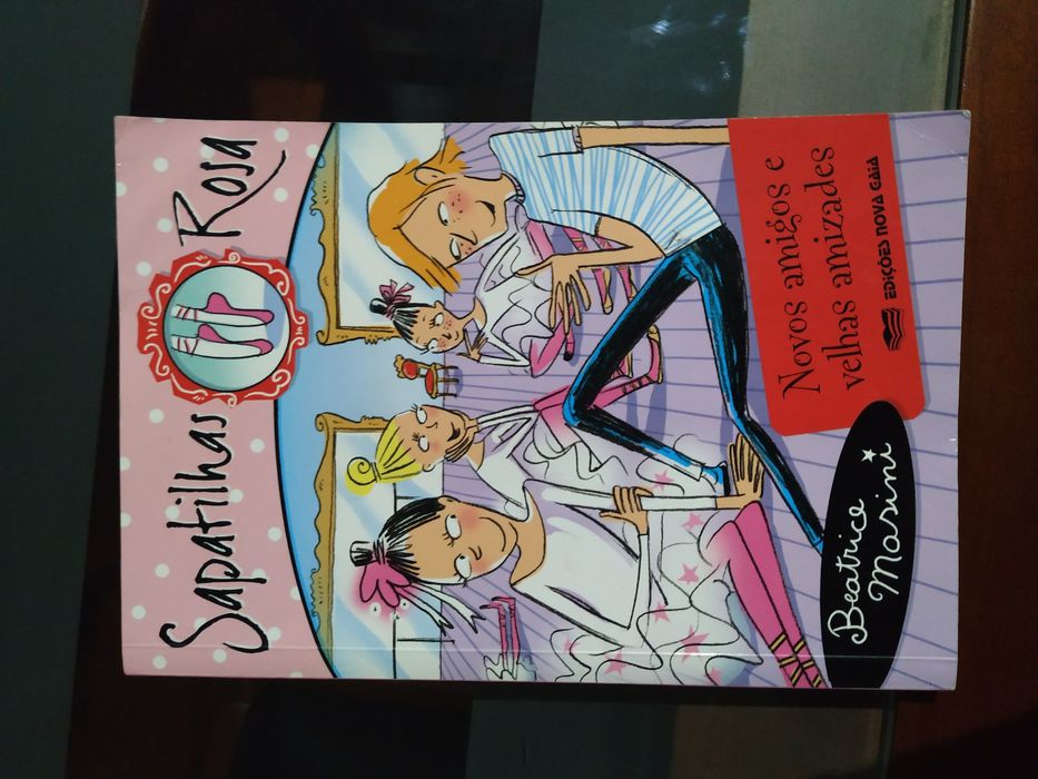 Livro "Sapatilhas Rosa"