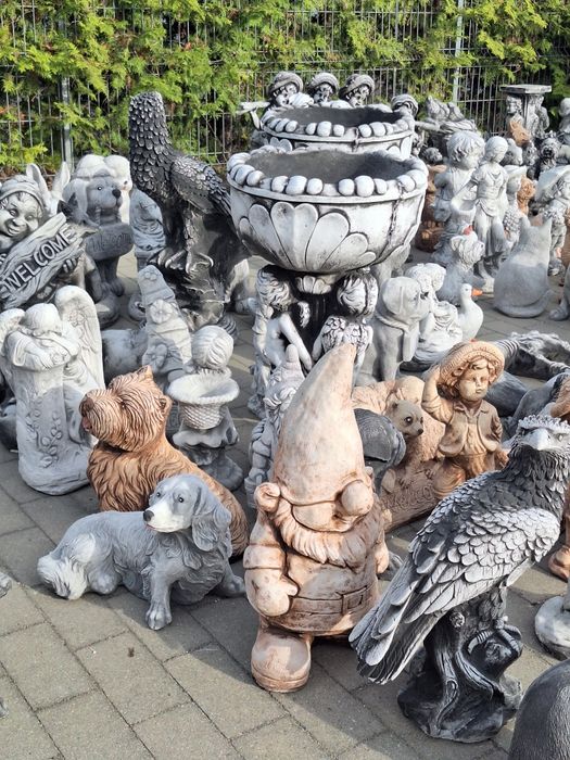 Figury, donice, kolumny betonowe