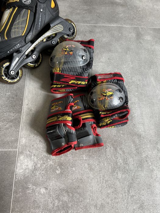 Rolki regulowane 30-34 plus ochraniacze i torba