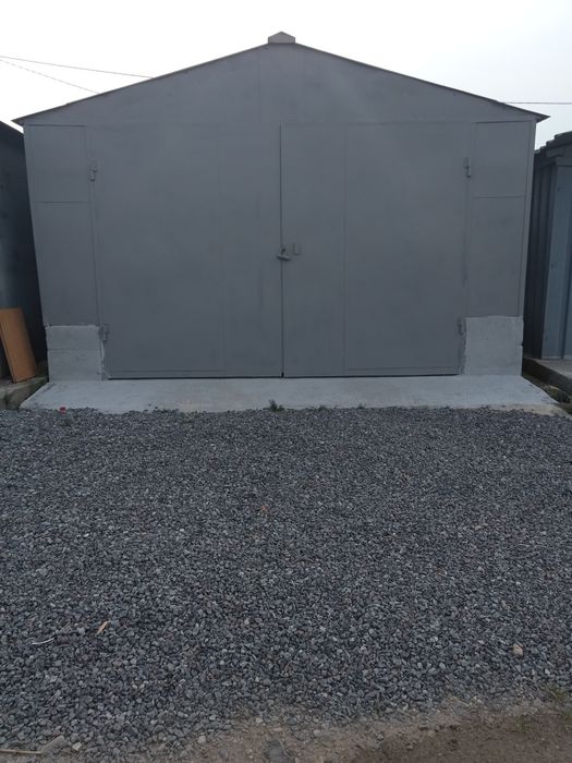 ГАРАЖ великий під бус