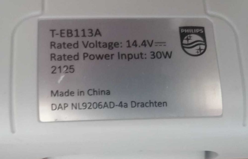 Aspirador vertical philips series 4000