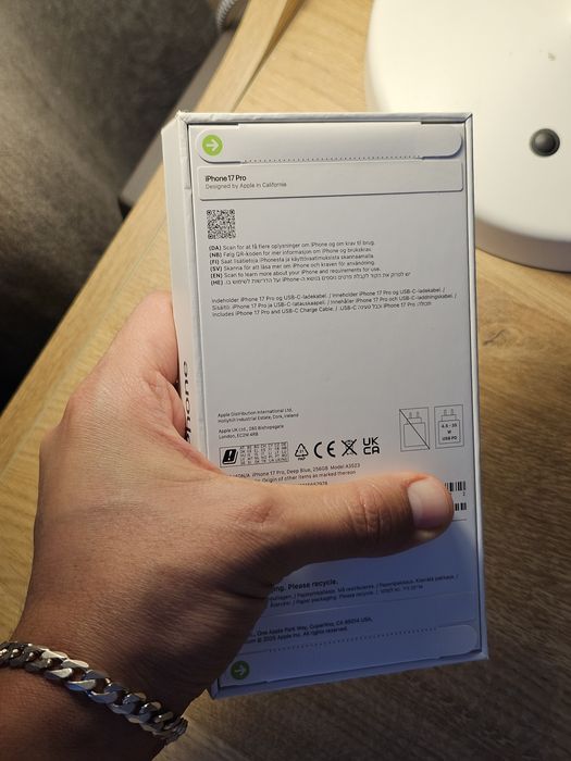 Oryginalny Nowe Iphone 17 pro, 256GB