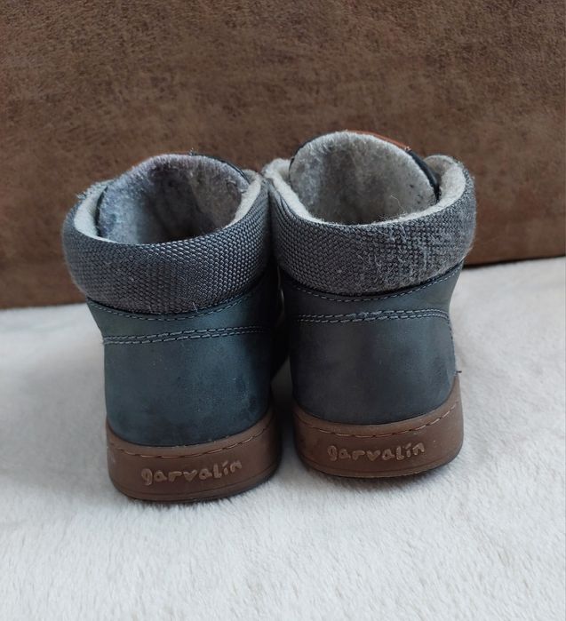 Демисезонные кожаные ботинки кроссовки Garvalin D.d.step