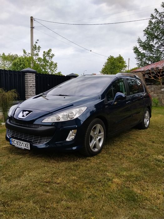 Peugeot  308 sw spot.