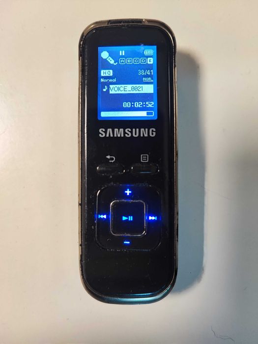Цифровой диктофон Samsung YV-150PZ Voice Yepp хорошее состояние