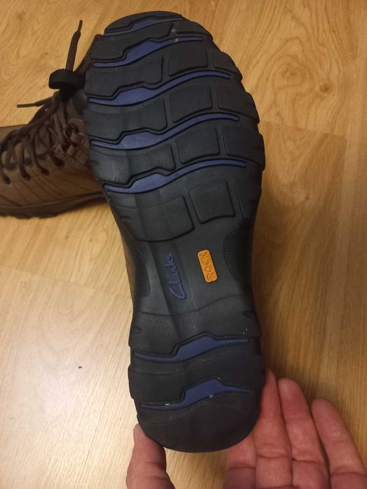 Мужские новые кожаные демисезонные ботинки Clarks 44 p.