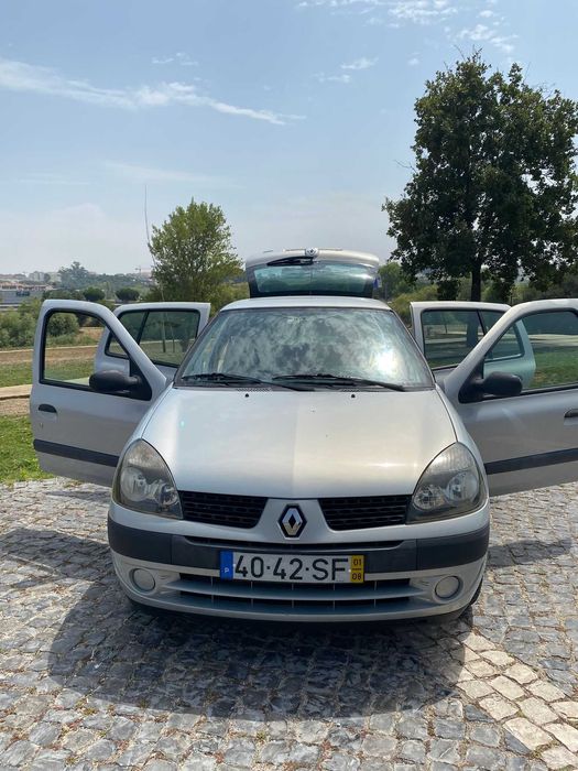 Renault Clio 1.2 gasolina 2001 5 Portas - Avaria de Motor