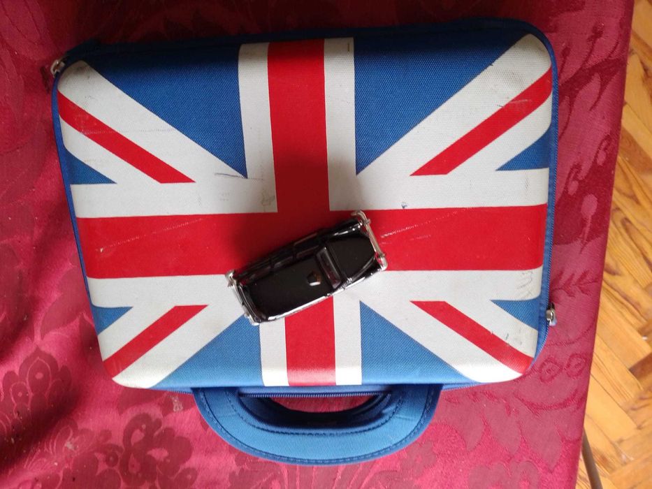 Recordacoes de Londres Desde 5E Peça  Bébé Segurança-5E.Desde 5E.