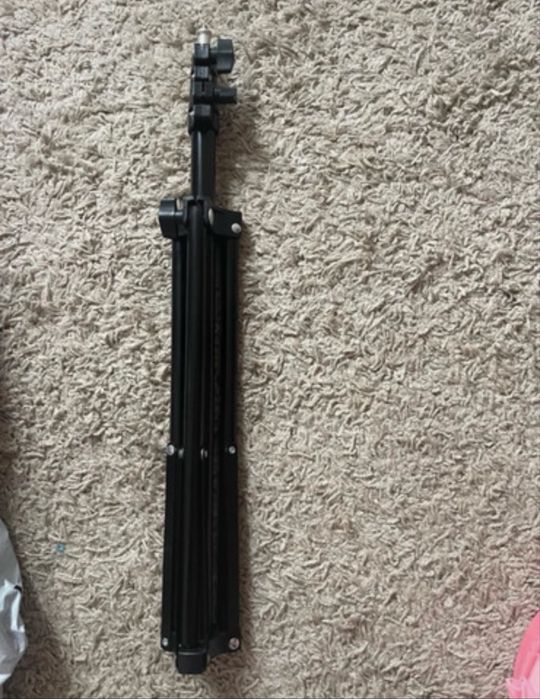 Tripé de telemovel ou camara