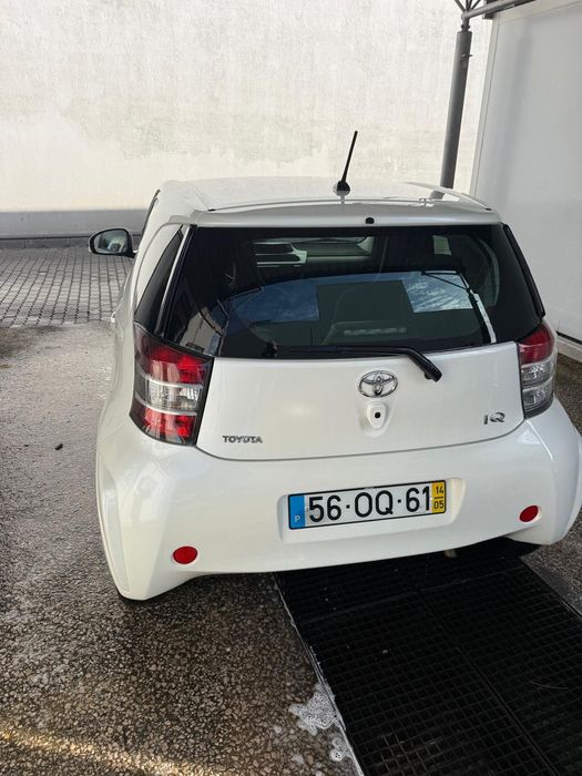 Toyota IQ de Maio 2014