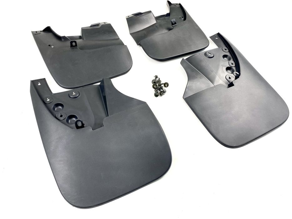 Бризковики Toyota Tundra 2016-2020 Брызговики комплект 4 шт.