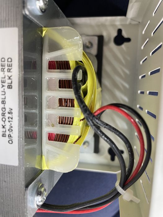 Volt Polska avr 2000Va