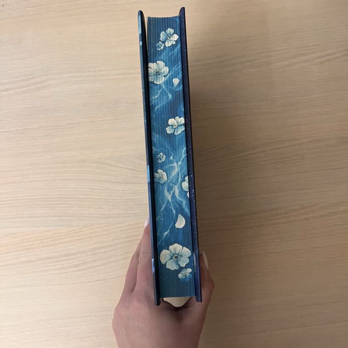 Продам комплект книг