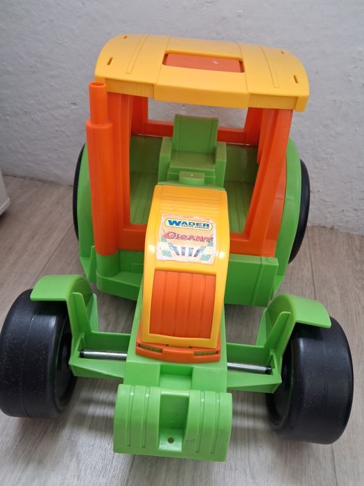 Дитячий трактор без прицепа