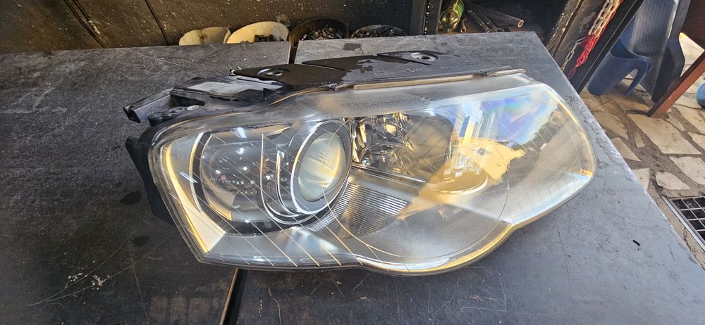 Farol / Farolim Direito VOLKSWAGEN PASSAT B6