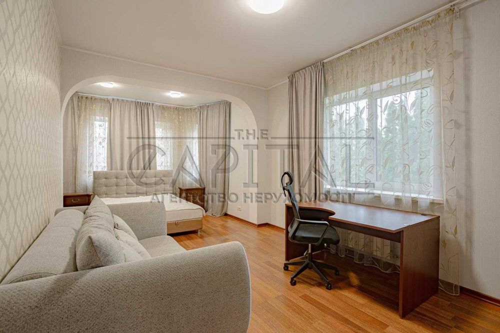 Оренда затишного будинку 300м2 Осокорки Дарницький р-н вул. Садова