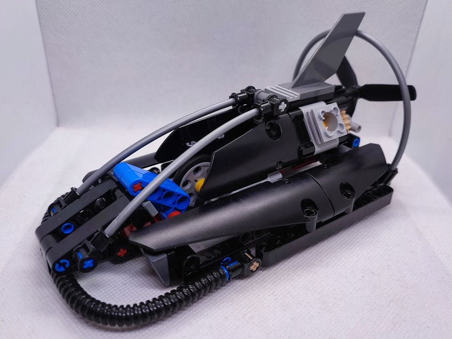 LEGO® 42002 Technic - Poduszkowiec