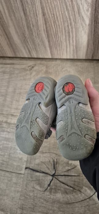 2x buty elefanten 19