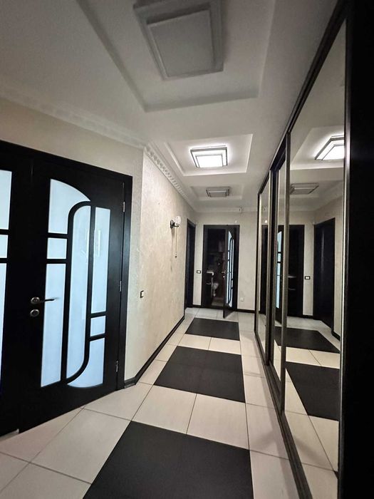 3 комнатная квартира в  кирпичном доме на Парковой, 285638