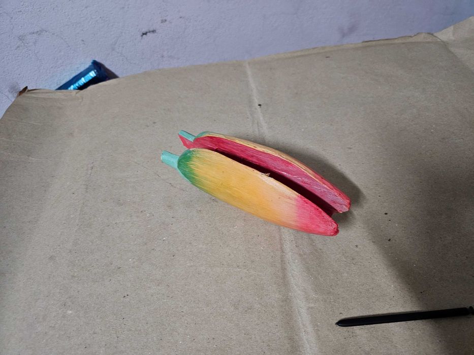 Porta guardanapos em forma de manga