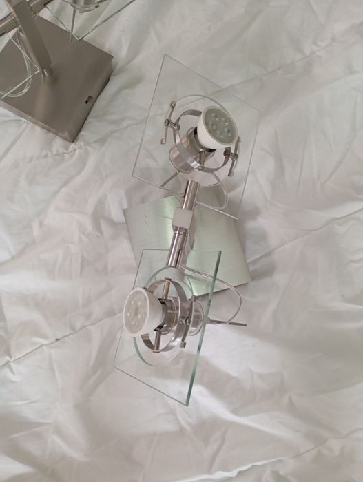 Conjunto de  Candeeiro/projector LEDs IKEA Fuga T0428